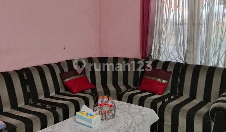 For Sale Strategic Roadside House in Pondok Bambu, East Jakarta 2