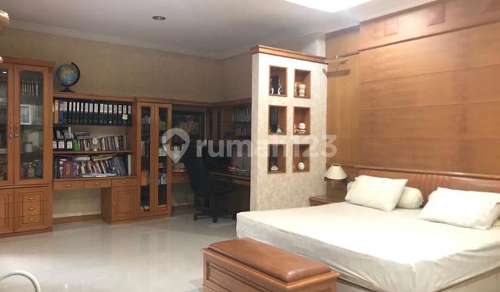 Rumah Suasana Villa Di Pasteur