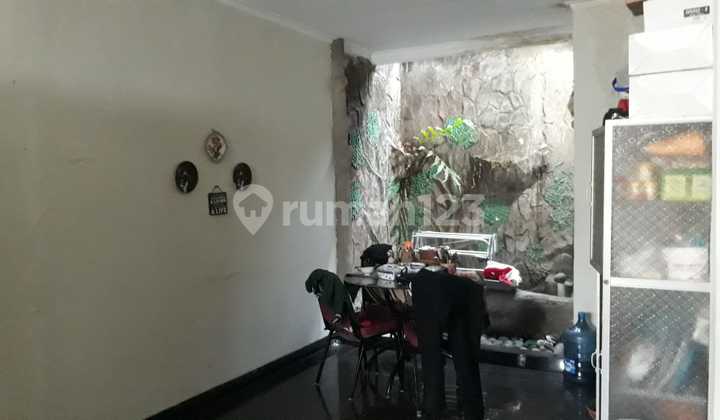 Rumah Daerah Antapani 2