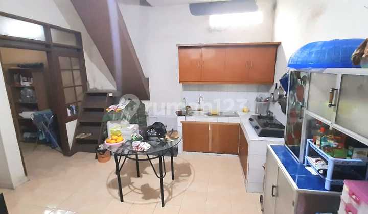 Taman Kopo Indah 2 House 2