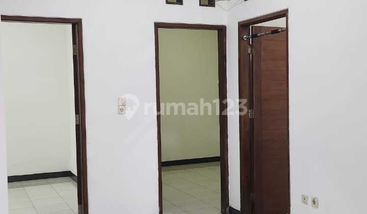 Dijual Rumah Tinggal Karasak, Soekarno Hatta 