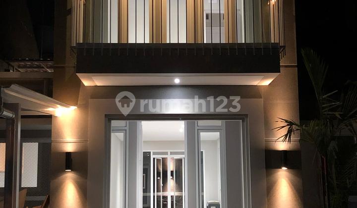 Dijual Rumah Minimalis Di Kota Baru Parahyangan  2