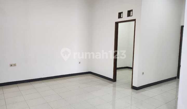 Dijual Rumah Tinggal Karasak, Soekarno Hatta  2