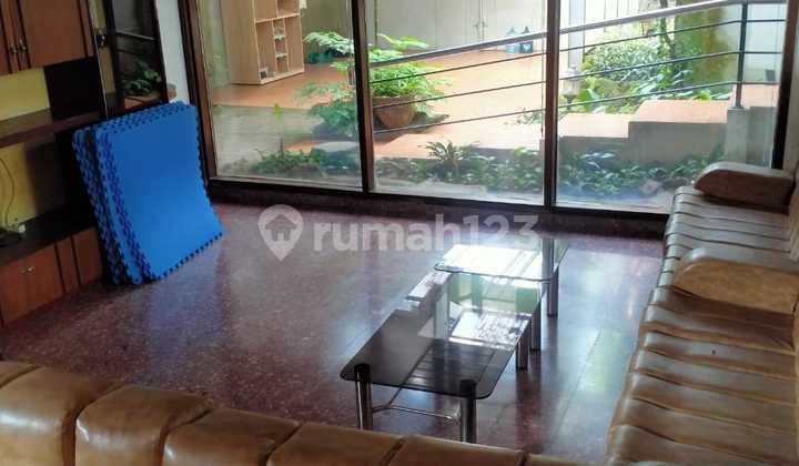 Active Boarding House for Sale, Ciumbuleuit Location Near Unpar Campus 2