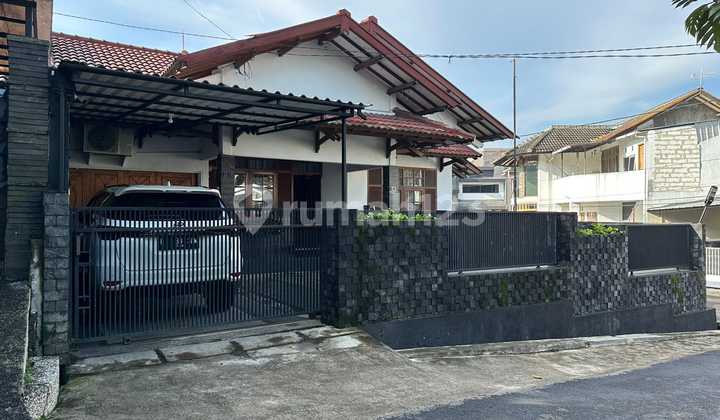 For Sale Strategic Residential House in Gunungbatu Area, Hook Position Semi Furnished