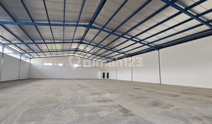 Warehouse/former Leuwigajah Weaving Factory