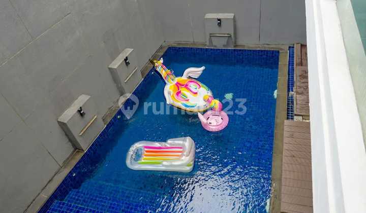 Rumah Villa Mewah Full Furnished Dekat Dago