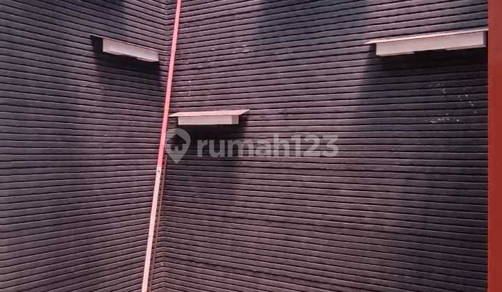 House in Mekar Wangi 2