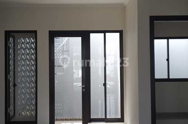 Rumah Minimalis Cluster Cynthia Di Summarecon Bandung 2