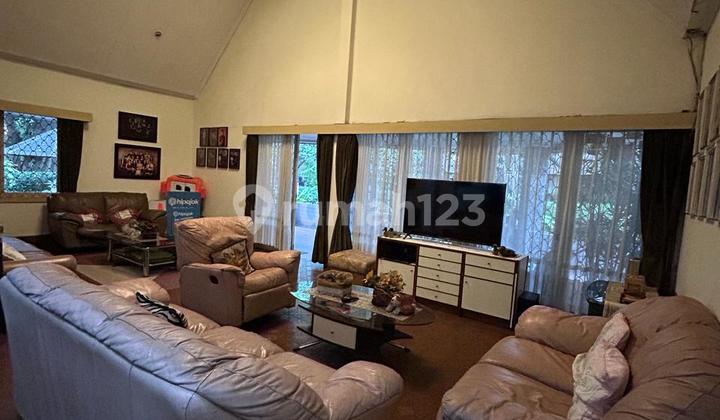 Rumah Belanda Terawat Sayap Dago 2