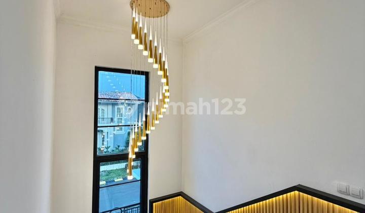 Dijual Rumah Mewah Sudah Renov di Puspita Loka Bsd 2