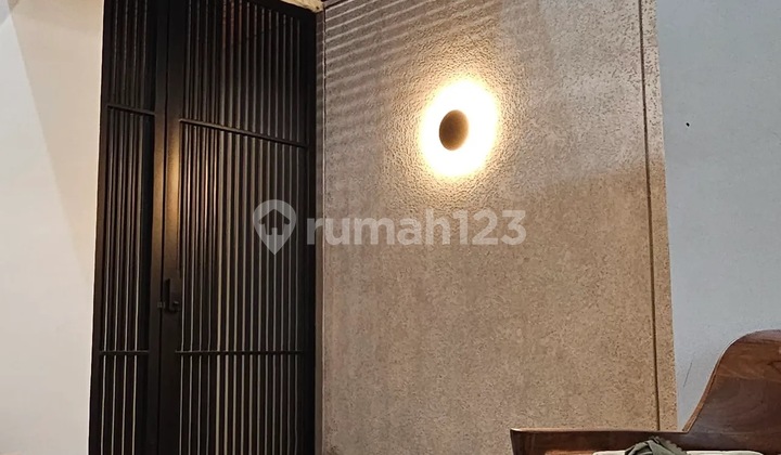 Dijual Rumah Siap Huni di Jl Elang Sawah Lama, Ciputat Bintaro 2