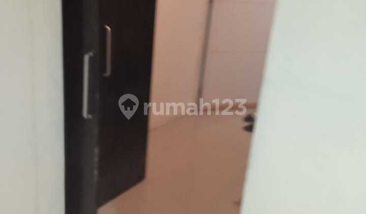 Dijual Rumah Kost 16 Pintu di Jl Alpukat Jakarta Barat