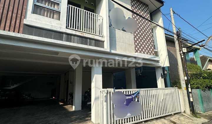 A186 - Kost Eksklusif Full Furnish Dekat Bandara Adisucipto 