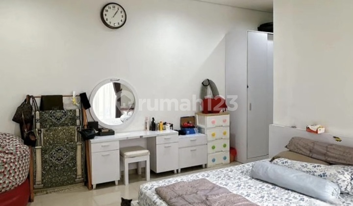 PRICE DROP FOR A 2.5-STORY FULLY FURNISHED READY-TO-OCCUPY HOUSE IN BSD CITY