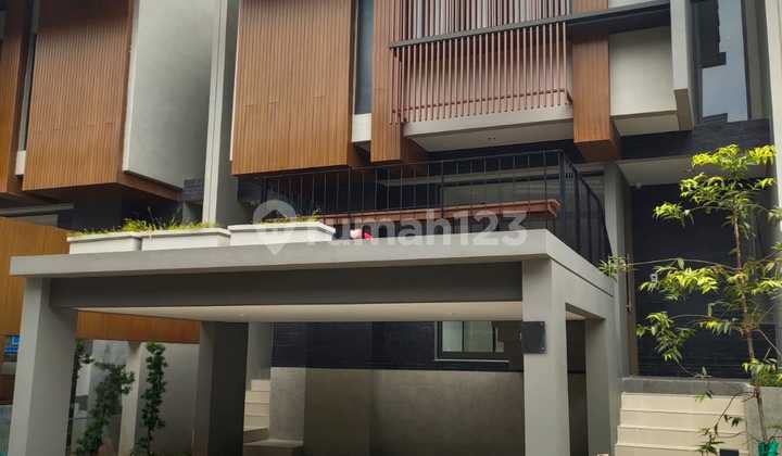 TURUN HARGA RUMAH CANTIK SIAP HUNI DICLUSTER CAELUS GREENWICH BSD
