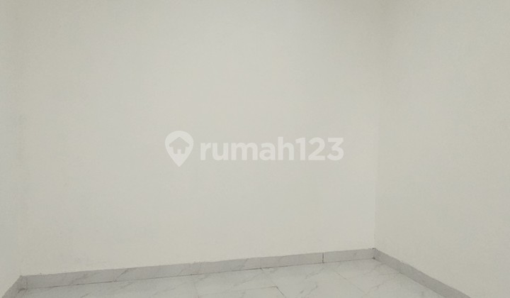 RUMAH BRAND NEW SIAP HUNI DI GRIYA LOKA BSD CITY 2