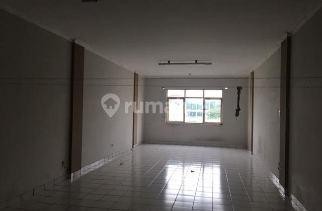 Disewakan Ruko  Strategis Sastra Plaza  , Jati Uwung  2