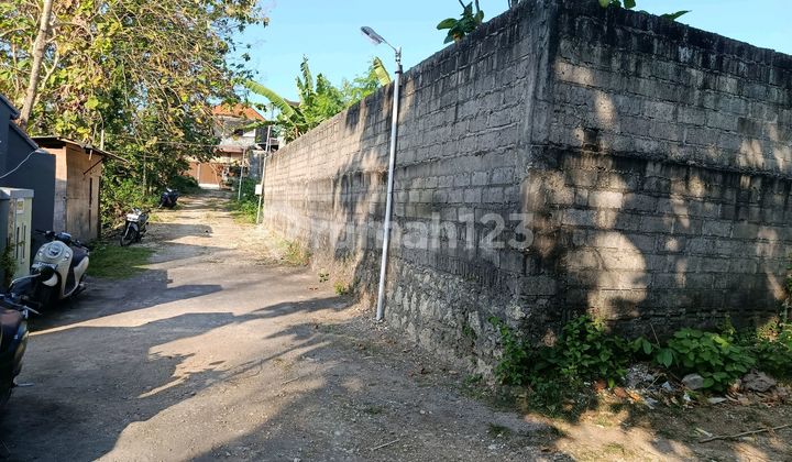Tanah Hook Di Daerah Pemukiman