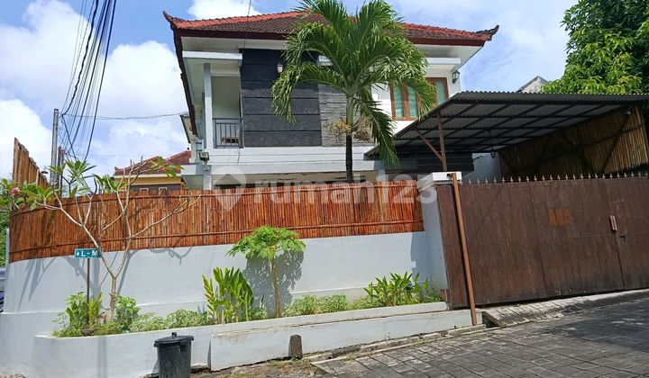 Rumah Kawasan Aman Sangat Cantik Dan Strategis Rumah Kawasan Aman Sangat Cantik Dan Strategis