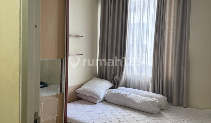 Strategic Ready-to-Occupy Apartment at Menteng Square, Central Jakarta 2