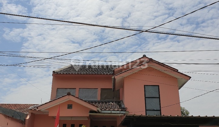 Rumah Dengan Luas Tanah 200 M2 Harapan Baru Bekasi