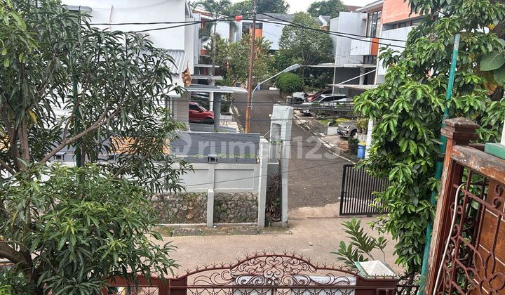 Rumah 2 Lantai Siap Huni Makasar Jakarta Timur 1