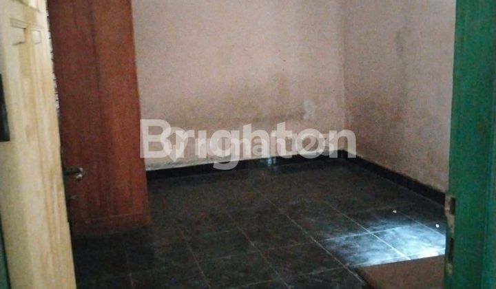 Rumah Dengan Tanah Luas Harapan Jaya Bekasi 2