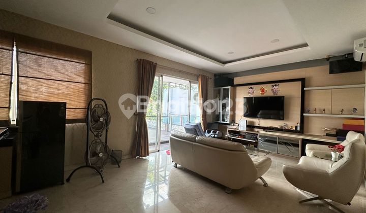 Dijual Rumah Mewah 3 lt Rumah Golf Residence at Kemayoran  2