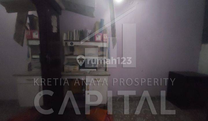 kamar tidur rumah dalam komplek one gate