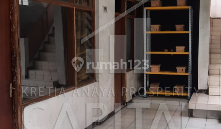 Dream Home with a Very Strategic Location on Surya Sumantri 2