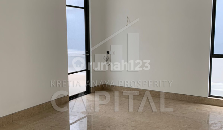 Rumah Minimalis di Komplek Setra Duta Bandung