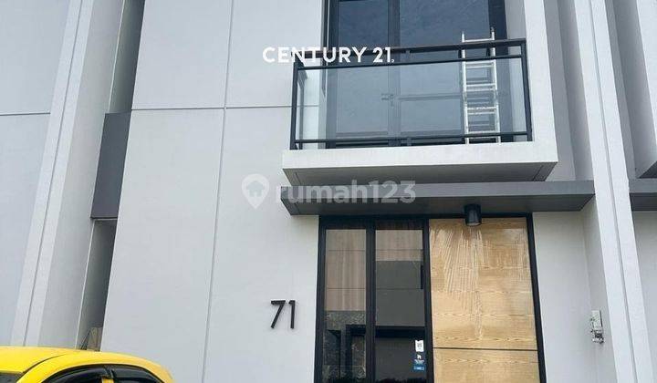 Rumah Siap Huni Nyaman Asri Semi Furnished Cluster Cendana Park 1