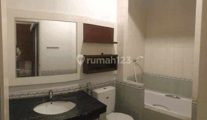 Rumah Bagus Siap Huni Di Lippo Cikarang  2