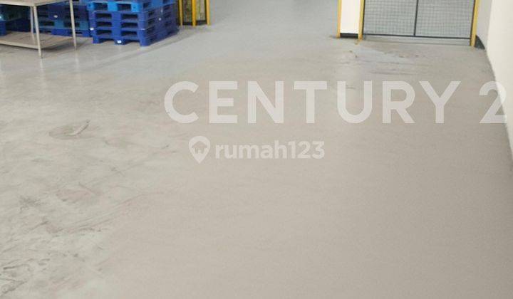 Gudang Gandeng Ada Loading Dock Di Kawasan Industri Jababeka 2