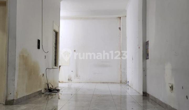 Rumah Asri Siap Huni Lingkungan Nyaman Lembah Hijau 