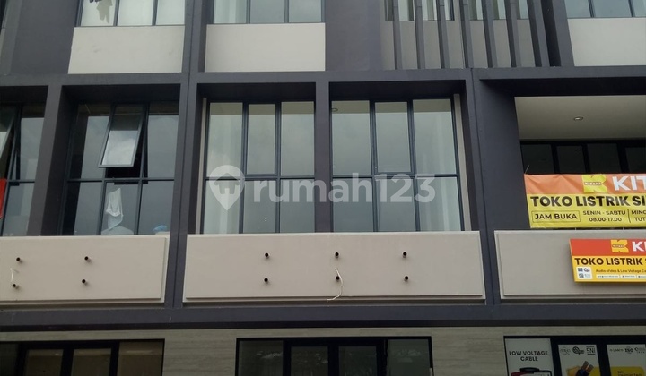 Disewakan Ruko Bagus Siap Huni Cuma 260Jt/2 Tahun Ruko Enchante Bussines Park Bsd City Disewakan Ruko Bagus Siap Huni Cuma 260Jt/2 Tahun Ruko Enchante Bussines Park Bsd City
