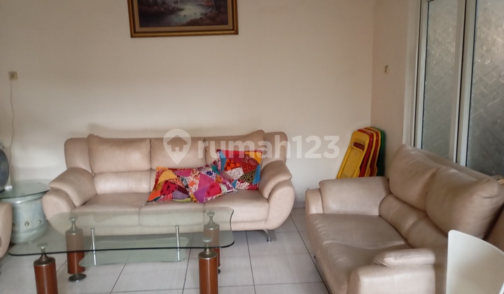 Rumah Stategis Jl.mlaten Trenggulun Semarang Timur 2