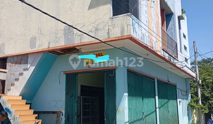 Two-story Shop House in Sendangmulyo, Tembalang 1