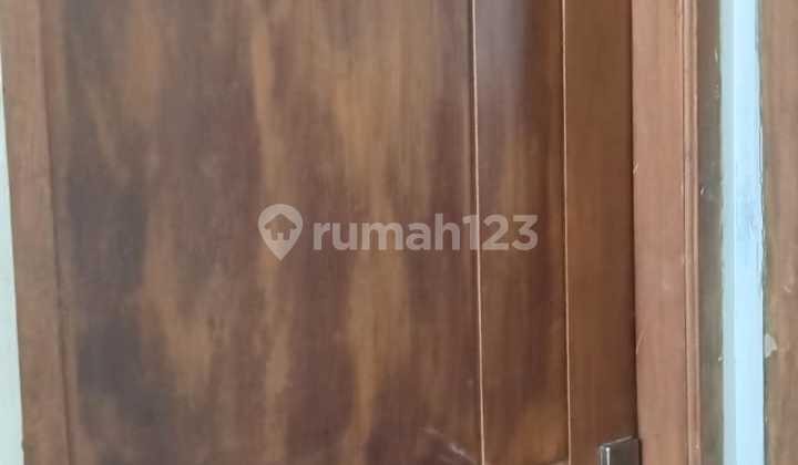 Kos Kosan 10 Pintu Banyumanik