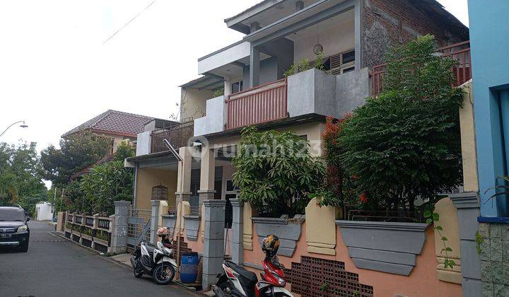 Rumah 2 Lantai Perumahan Bebas Banjir 1