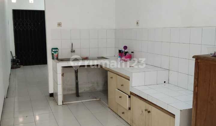 Rent a House at Candi Asri, Candisari, Semarang 2