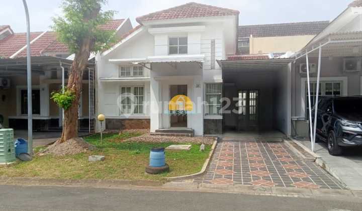 DISEWAKAN RUMAH DI ADENIA GRAHA PADMA 1