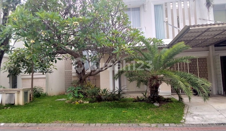 For Sale Semi-Furnished 2-Storey House in Pakuwon City