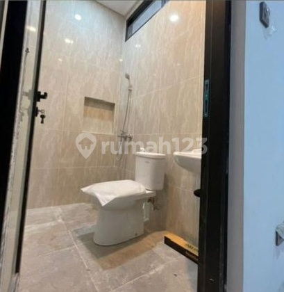 Rumah Baru Sutorejo 2