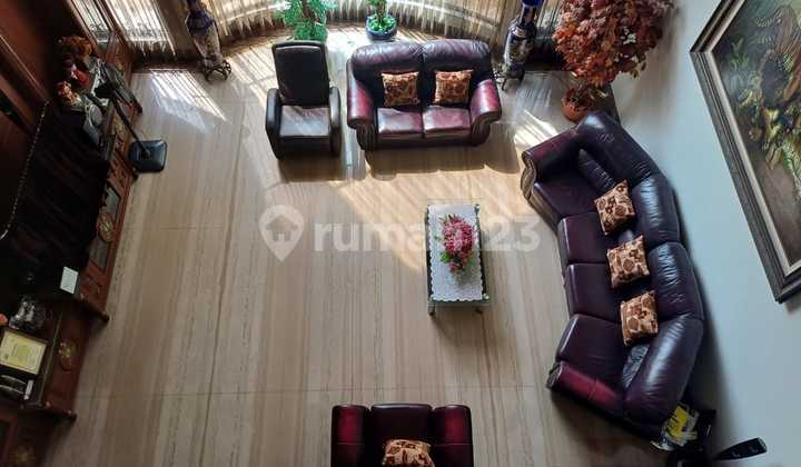 Disewakan Rumah Mewah Furnish Galaxy Bumi Permai 2