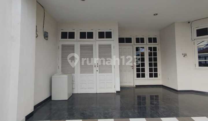 Dijual Rumah 2Lt Full Furnish Darmo Permai Selatan 2
