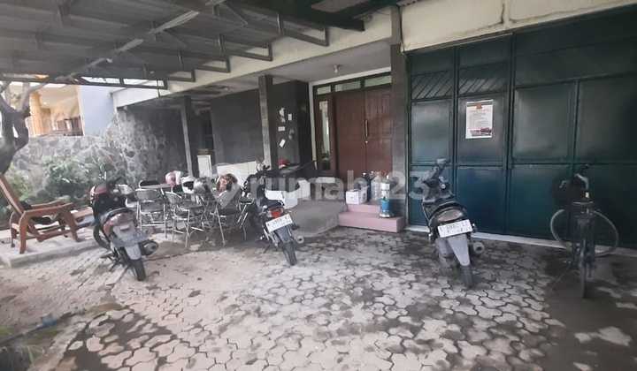 Strategic House on Kembar Street, Pondok Nirwana 2