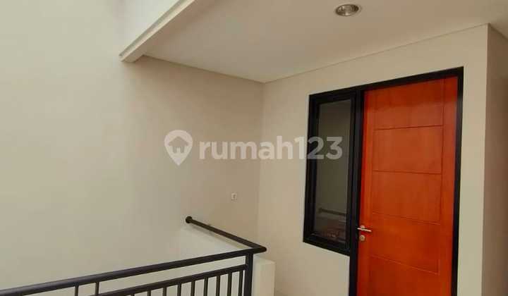 *rumah Modern Minimalis Pantai Mentari* 2