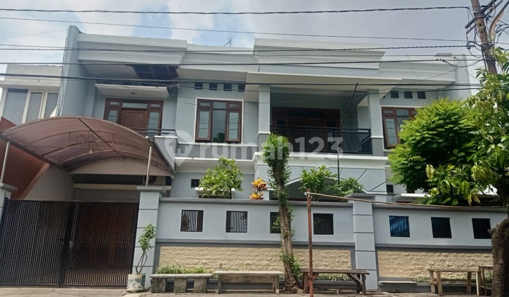 *jual Rumah Manyar Tirtoyoso* 2